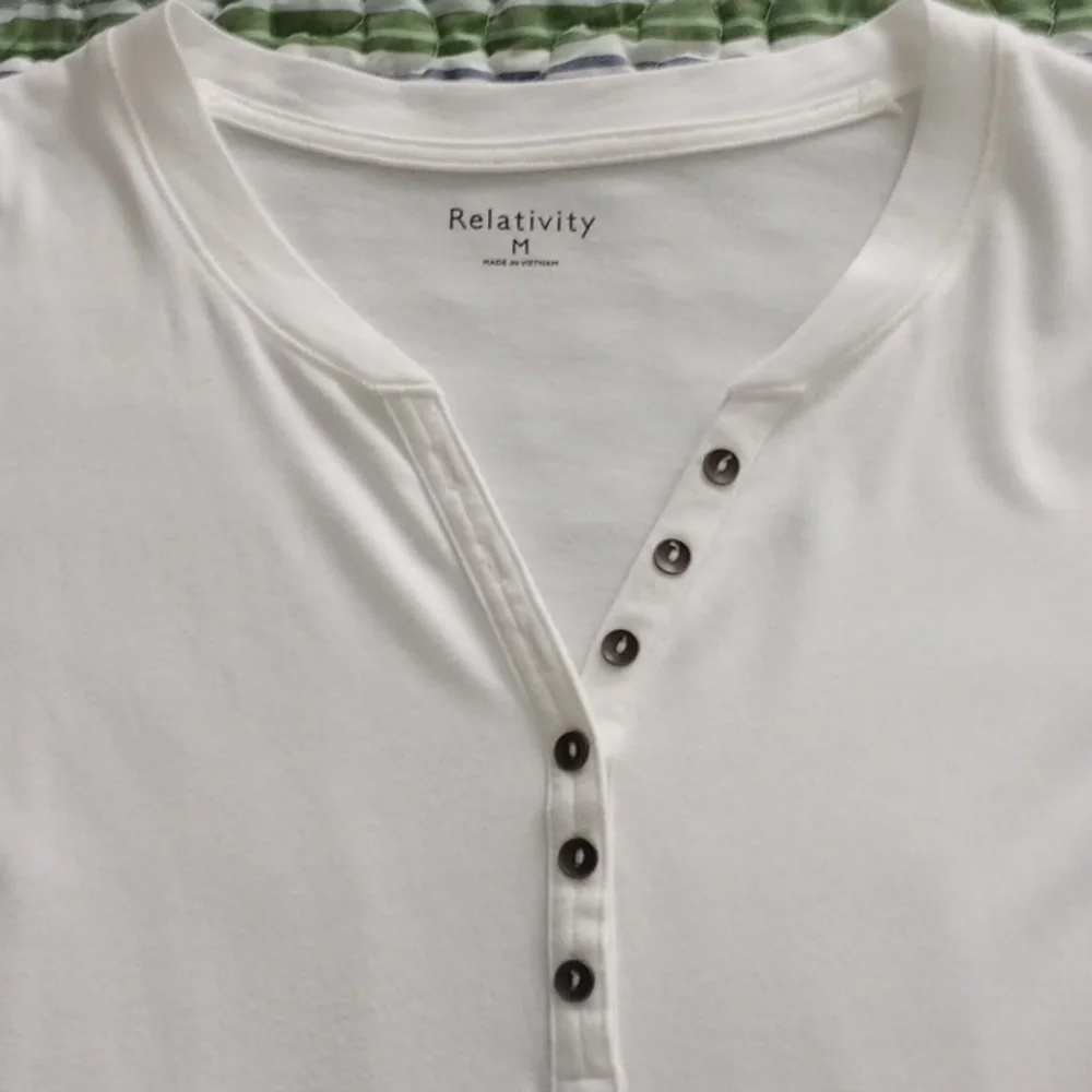 Relativity White Cotton V neck Henley Women's M (3/4 length sleeves) - Picture 2 of 8